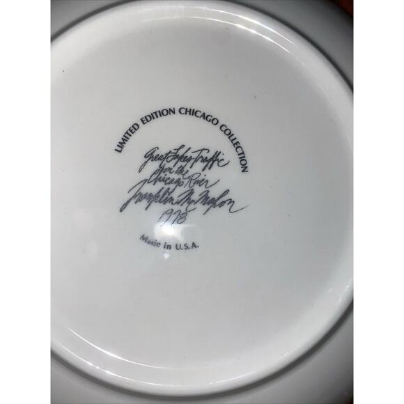 Franklin McMahon 1978 Set Of 2 Limited Edition Chicago Collector Plates w/Box - Picture 6 of 6